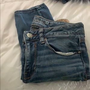 American Eagle medium wash jeans